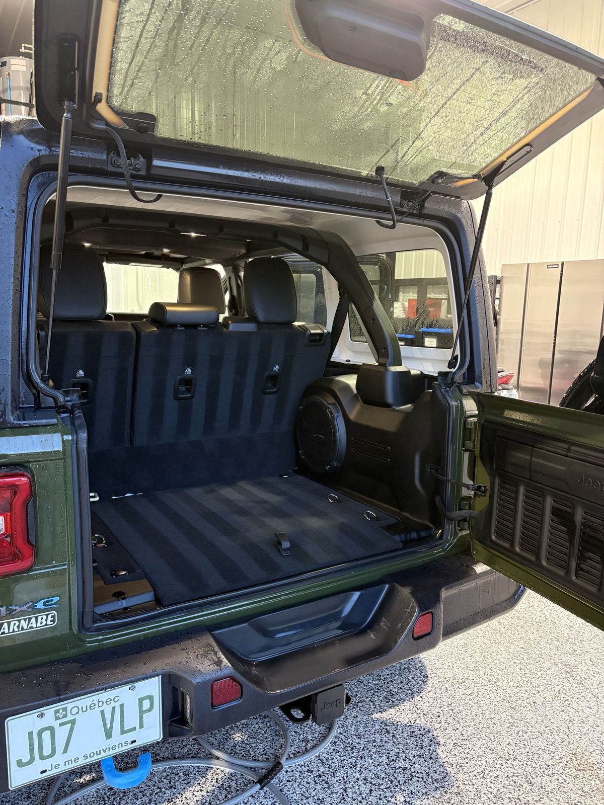 Intérieur de Jeep Wrangler après un détaillage complet