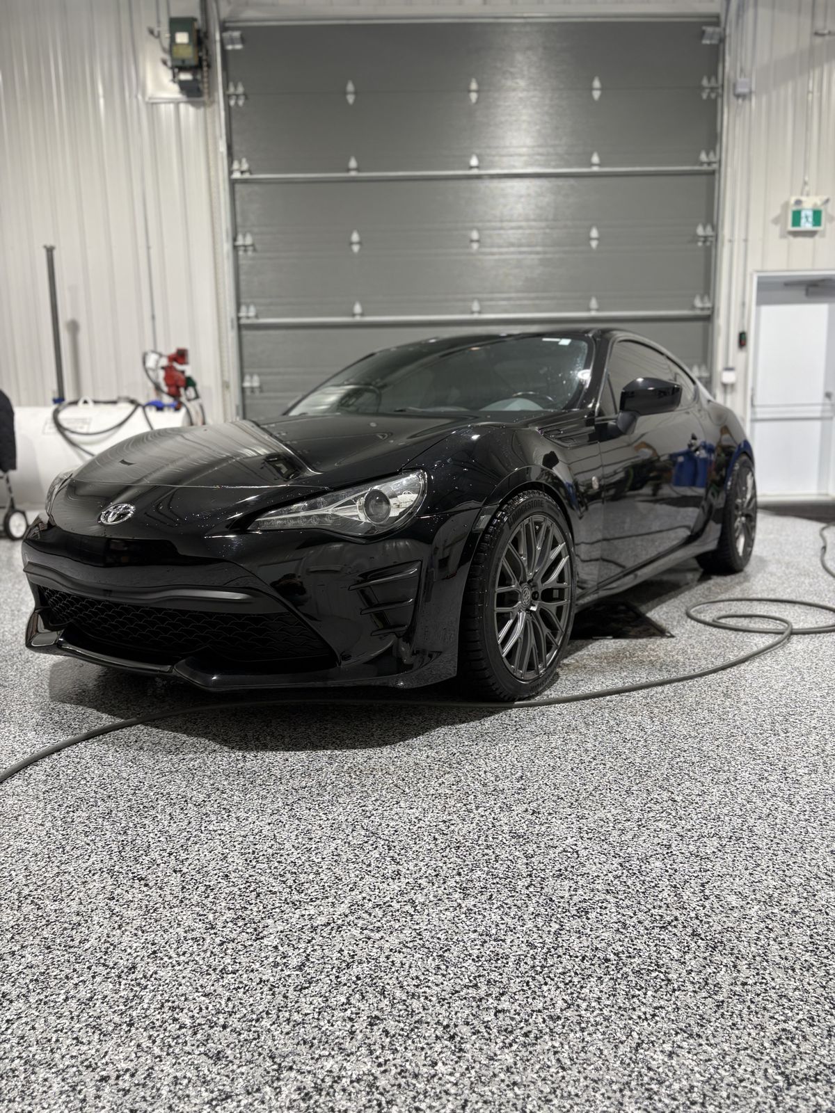 Toyota 86 après lavage, fini showroom